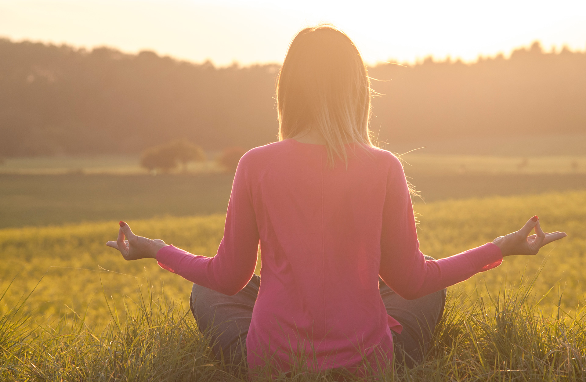 Meditazione: rilassare la mente per trovare la pace interiore (Aivanhov ...